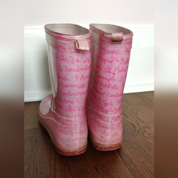 Disney Princesses Pink Rain Boots (for little girls size 12) - Picture 4 of 12